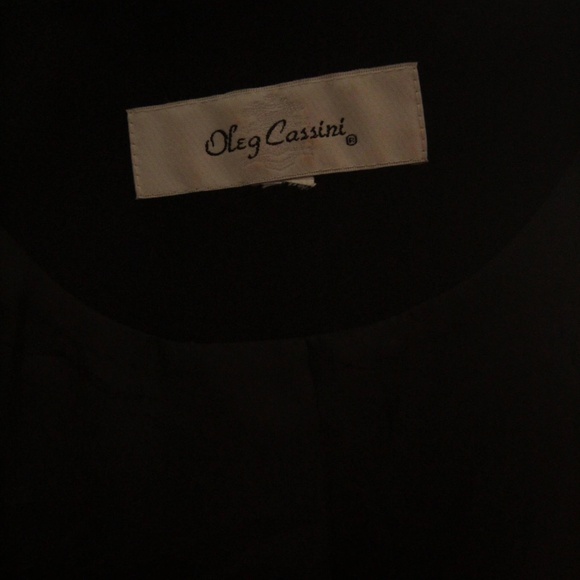 1980’s Black Beaded Oleg Cassini Ladies Suit - Picture 5 of 5